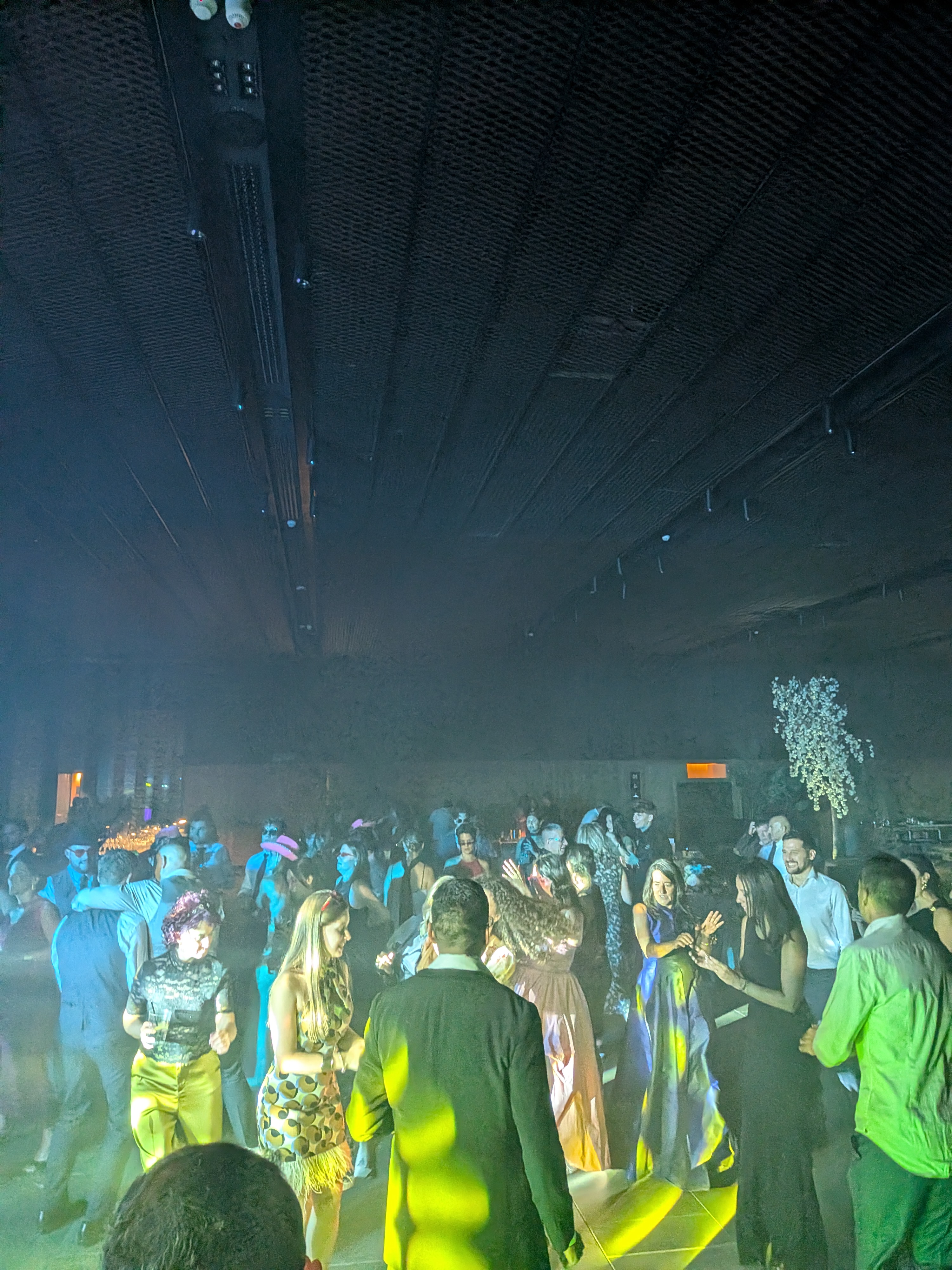 Pista de baile llena